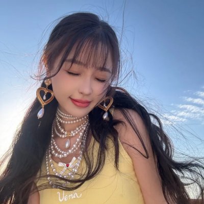 赤裸的美奈子